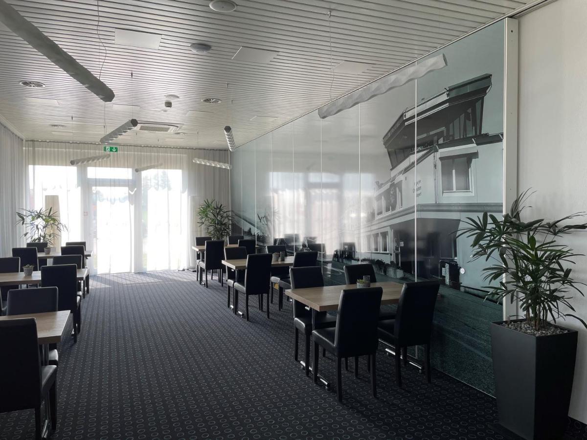 Airporthotel גרנכן מראה חיצוני תמונה