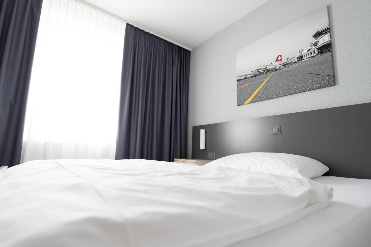 Airporthotel גרנכן מראה חיצוני תמונה